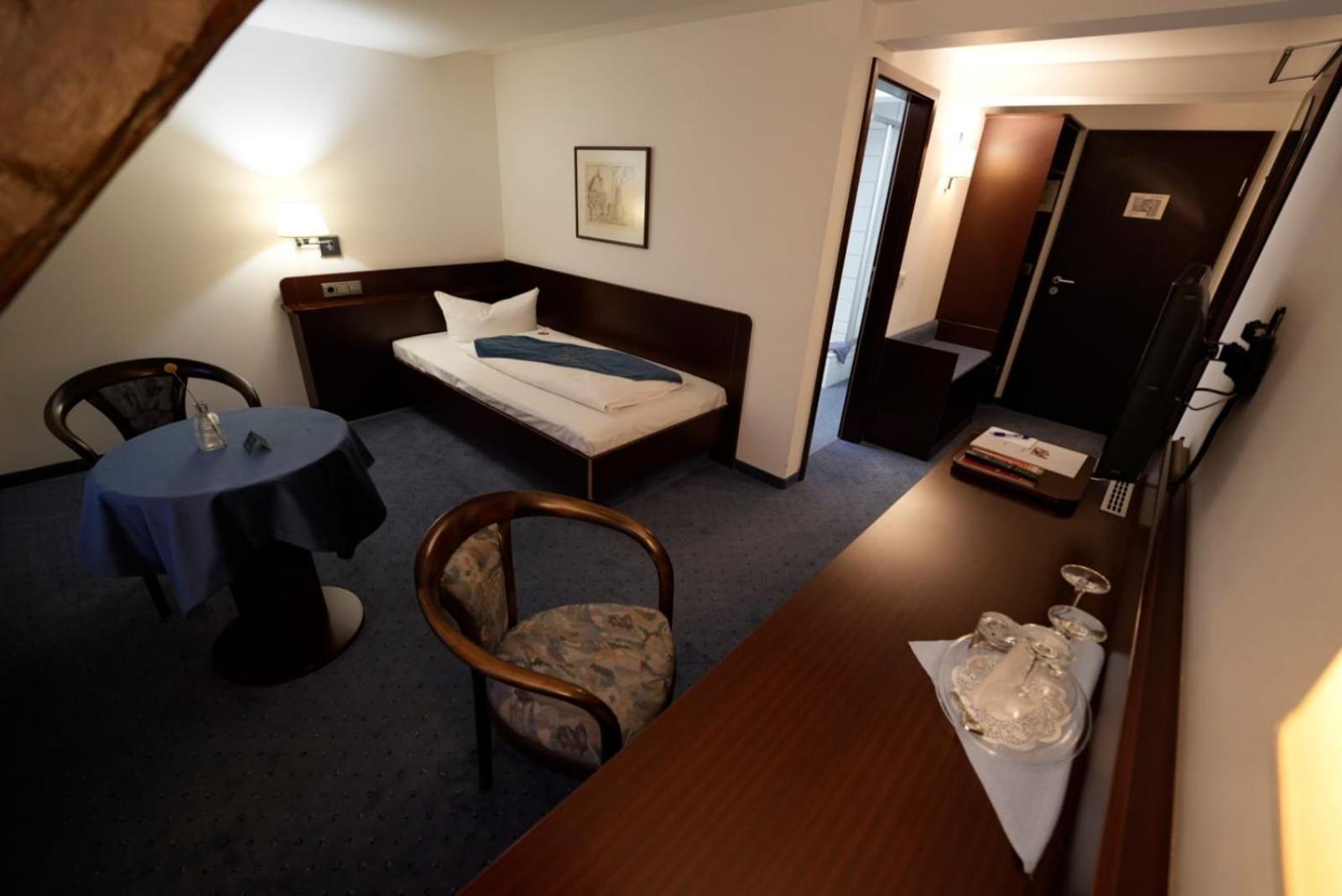 Hotel Goldener Adler 바우트젠 외부 사진