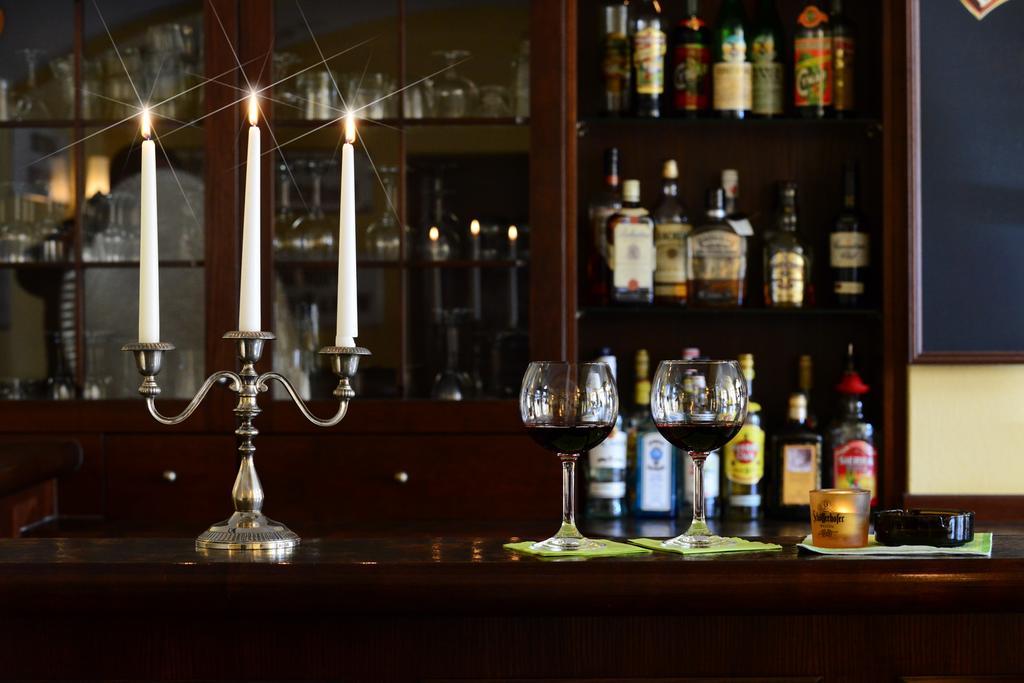 Hotel Goldener Adler 바우트젠 외부 사진