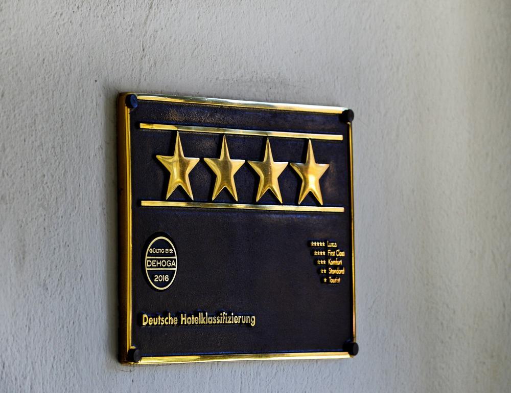 Hotel Goldener Adler 바우트젠 외부 사진