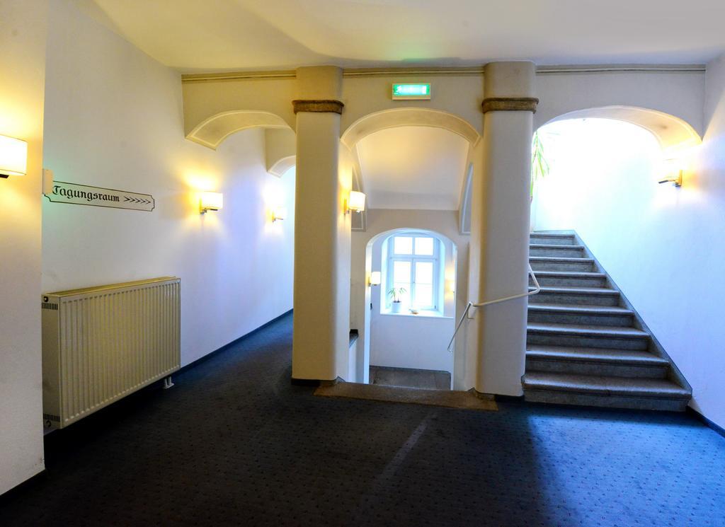 Hotel Goldener Adler 바우트젠 외부 사진