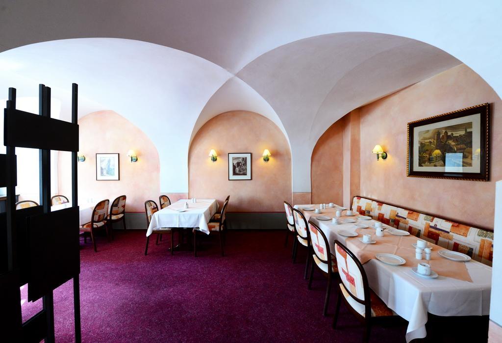 Hotel Goldener Adler 바우트젠 외부 사진